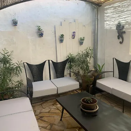 Maison De Village Provencal Vallabrègues Esterno foto